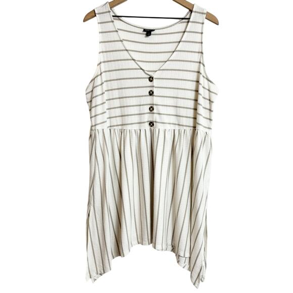 TORRID V-NECK BUTTON DETAIL STRIPED PLUS SIZE WOMEN BLOUSE SIZE 3X - Picture 1 of 7